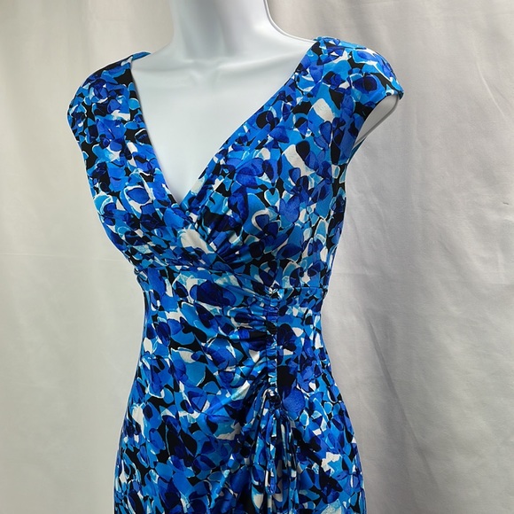 London Style Collection Blue Print Stretchy Faux Wrap Dress, Size 4 - Picture 3 of 13